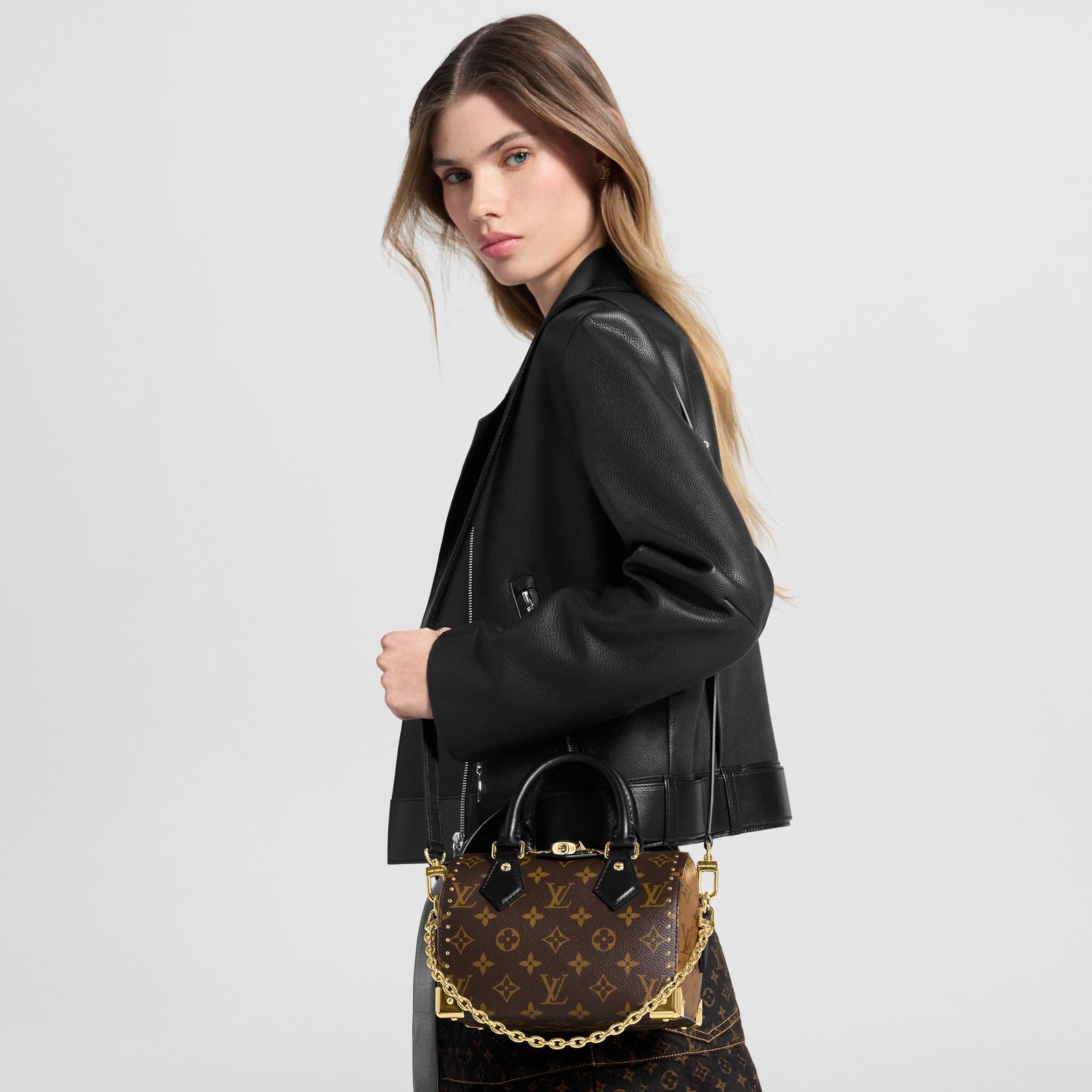 M13146 Speedy Trunk 20 - Image 4